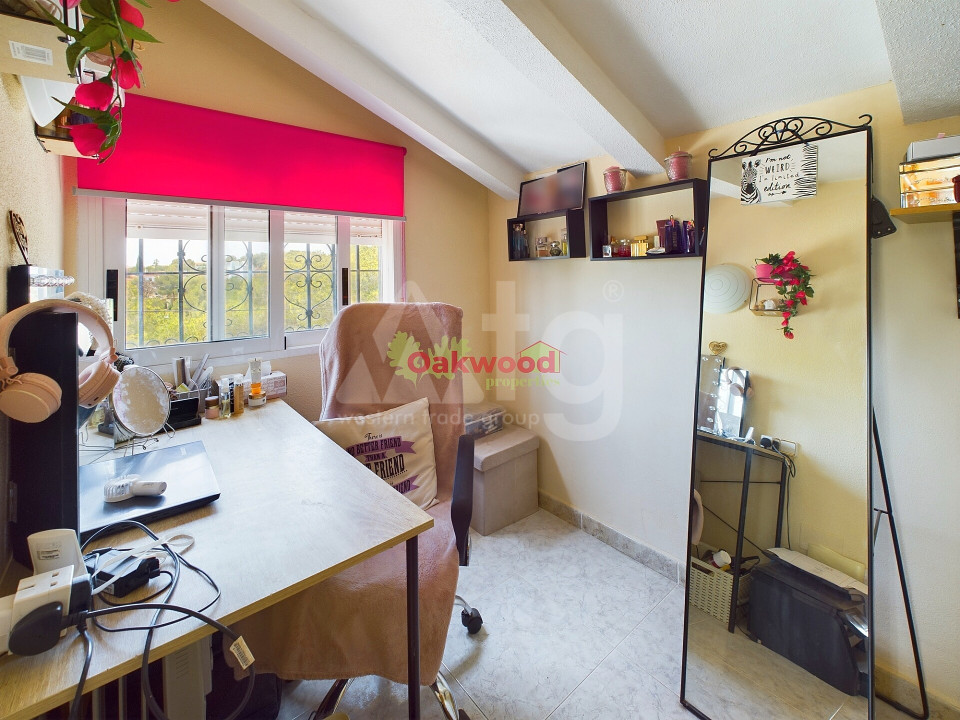 4 bedroom Villa in Pinar de Campoverde - OKW58558 - 21