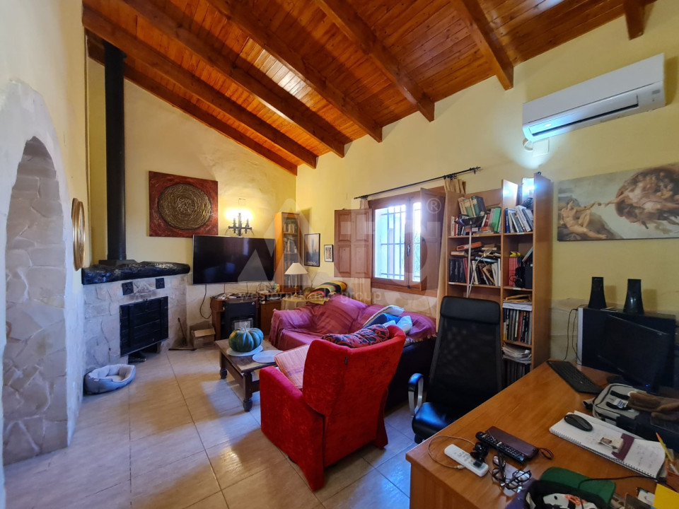 4 bedroom Villa in Pinoso - SIP56100 - 4
