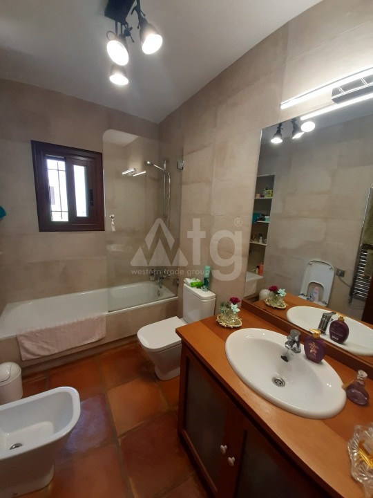 4 bedroom Villa in Playa Flamenca - TT56659 - 21