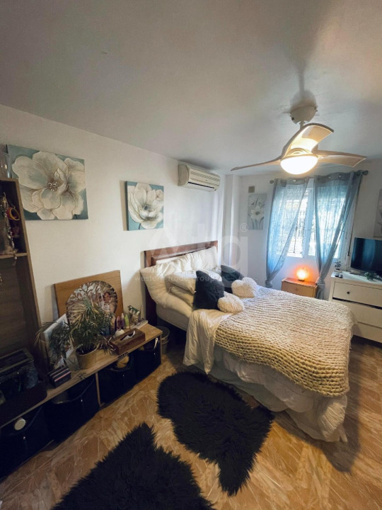 4 bedroom Villa in Playa Flamenca - VRC54811 - 10