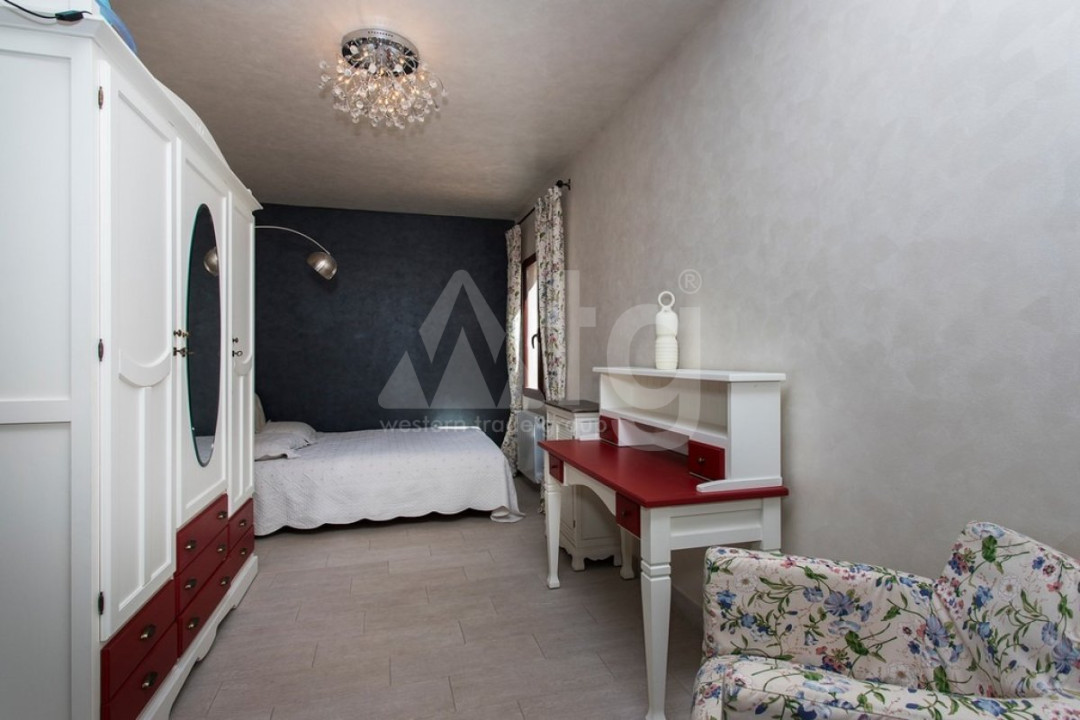 4 bedroom Villa in Punta Prima - URE30449 - 14