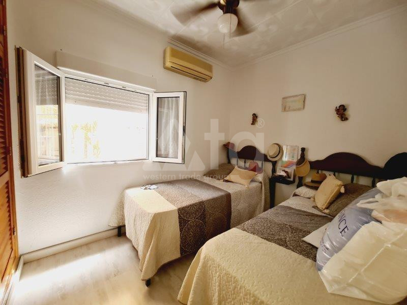4 bedroom Villa in Torrevieja - SHL41835 - 11