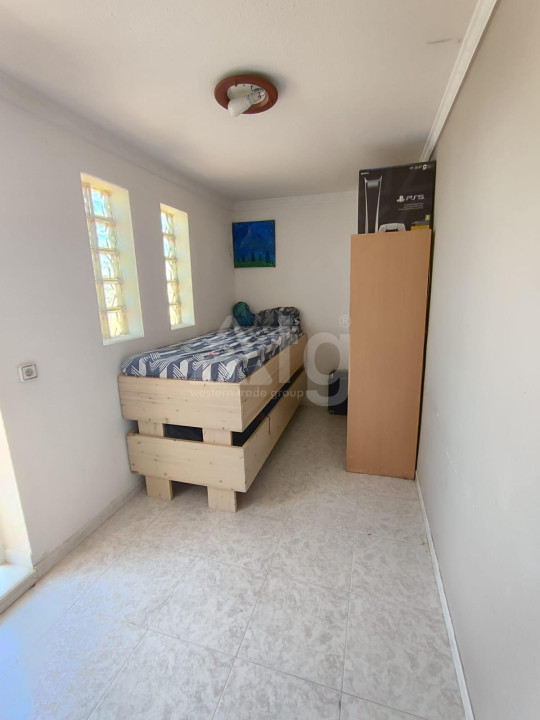 4 bedroom Villa in Torrevieja - SHL54018 - 6