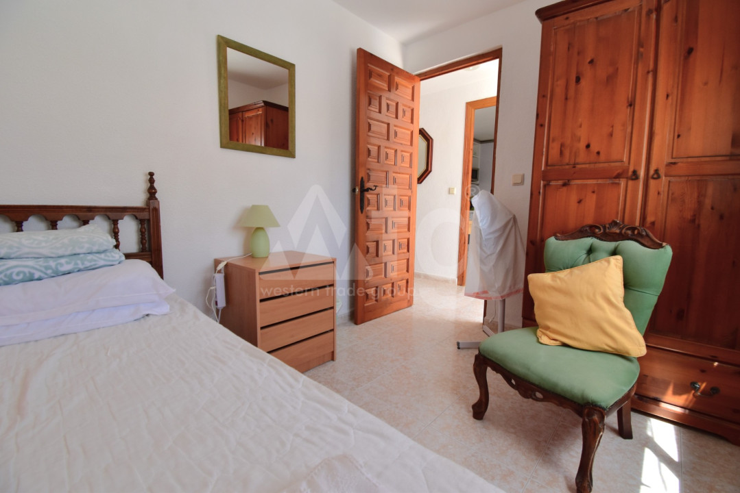 4 bedroom Villa in Villamartin - VRE55604 - 18