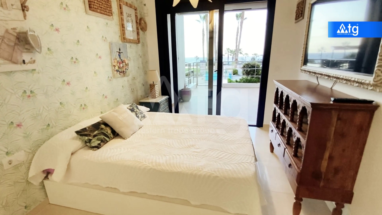 4 bedroom Apartment in Punta Prima - W1117442 - 27