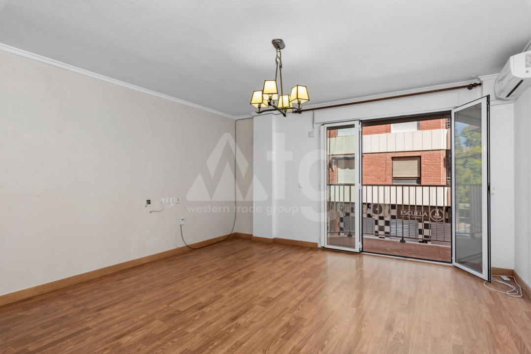 4 Schlafzimmer Appartement in Torrevieja - CBB49642 - 2