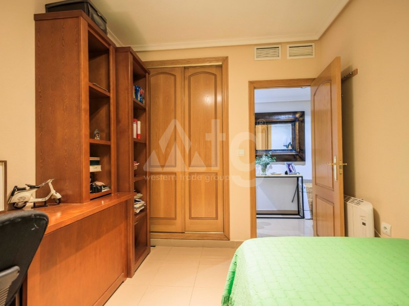 4 Schlafzimmer Appartement in Torrevieja - PPS56630 - 16