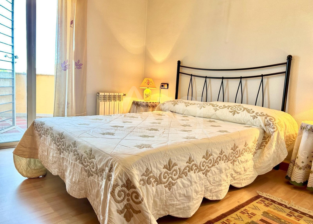 4 Schlafzimmer Villa in Alfaz del Pi - NHT59581 - 12