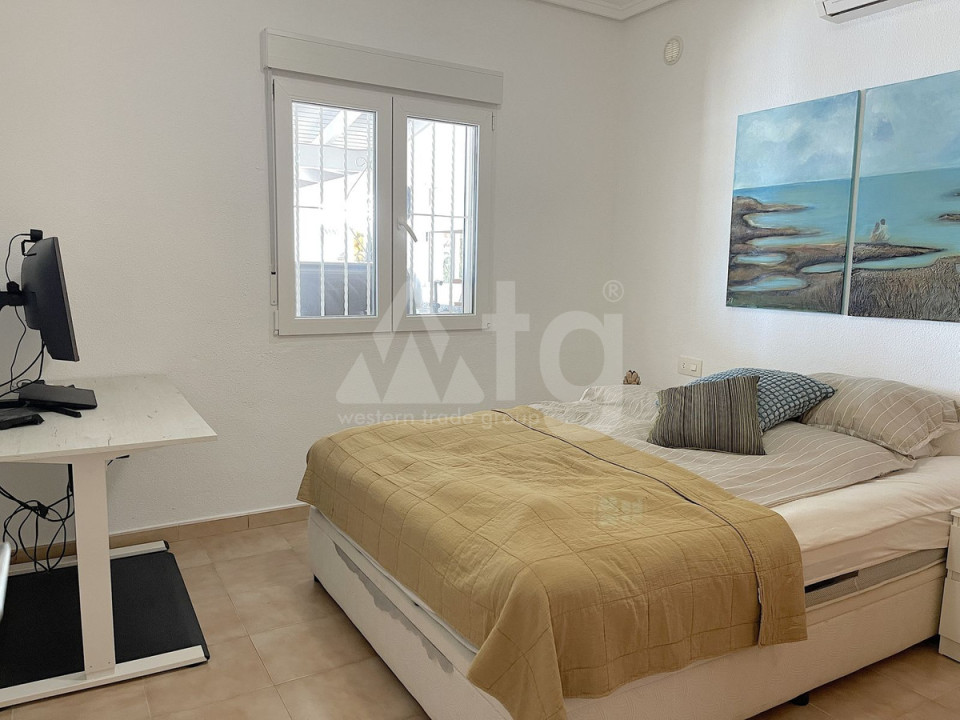 4 Schlafzimmer Villa in Ciudad Quesada - CBL52987 - 16