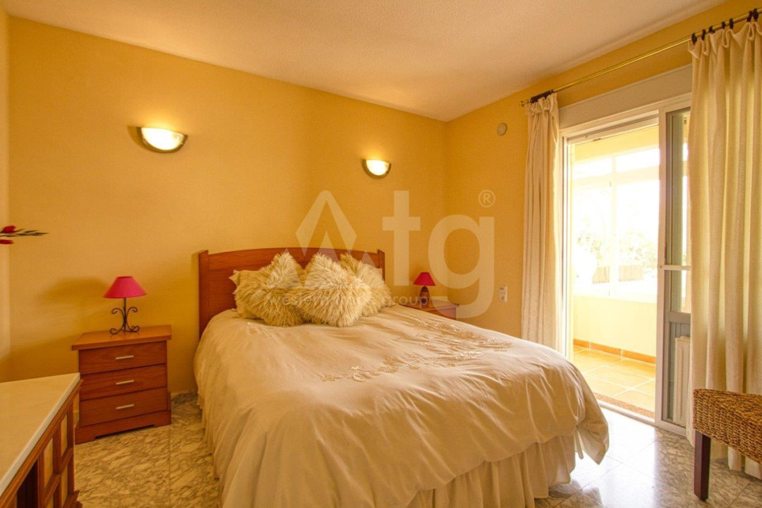 4 Schlafzimmer Villa in La Nucia - SSC54429 - 8
