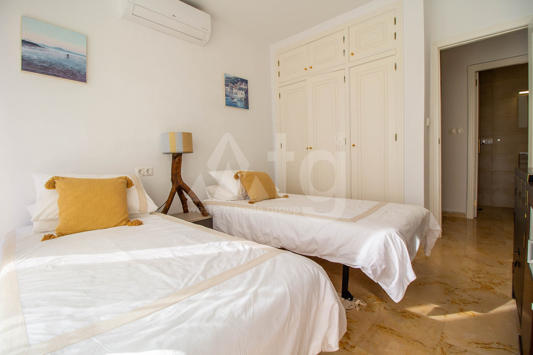 4 Schlafzimmer Villa in Orihuela Costa - OKW58326 - 11