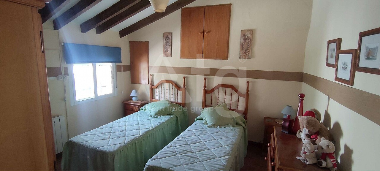 4 Schlafzimmer Villa in Pinoso - EDP58213 - 16