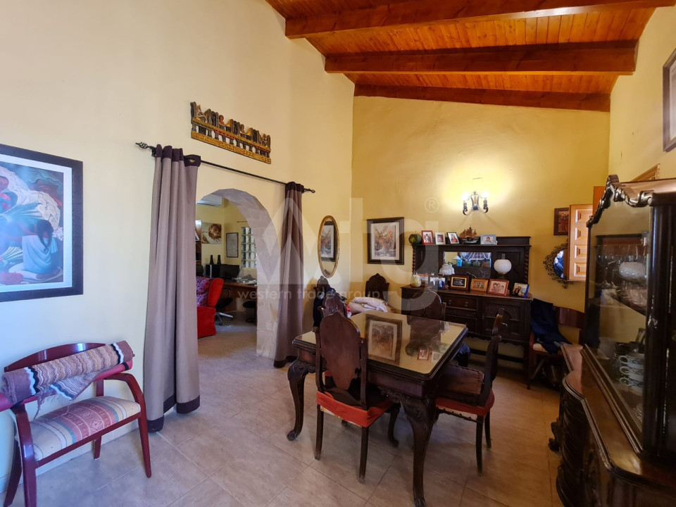4 Schlafzimmer Villa in Pinoso - SIP56100 - 2