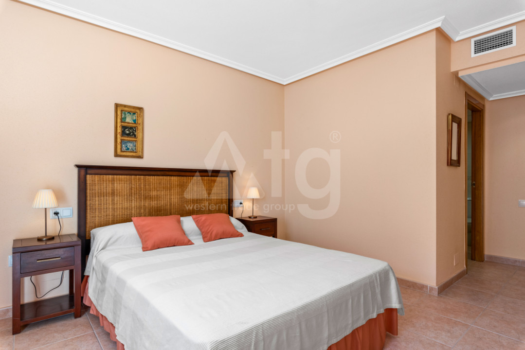5 bedroom Apartment in Torrevieja - AGI55546 - 14