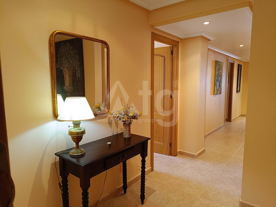 5 bedroom Apartment in Torrevieja - RST53008 - 25