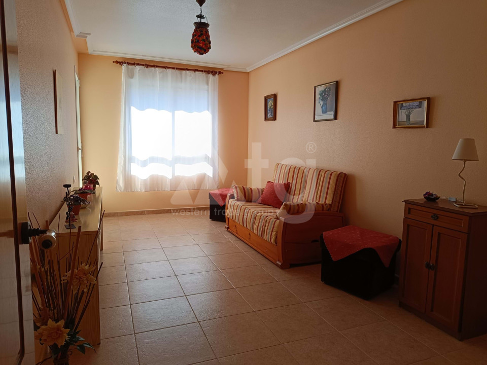 5 bedroom Apartment in Torrevieja - RST53008 - 5
