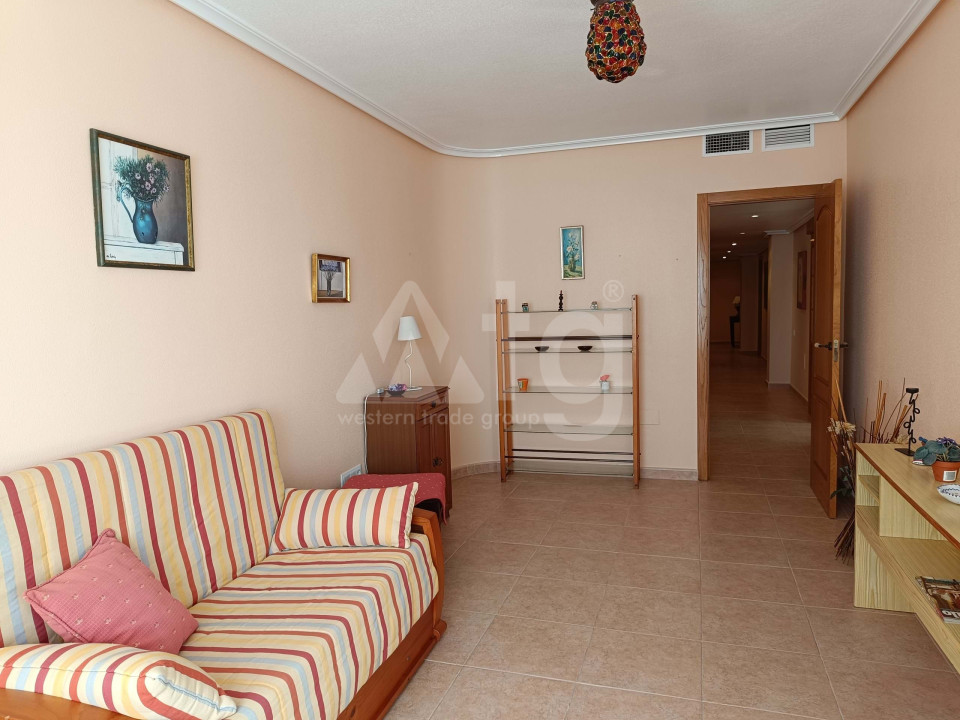 5 bedroom Apartment in Torrevieja - RST53008 - 6