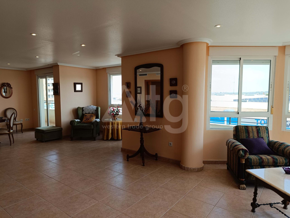 5 bedroom Apartment in Torrevieja - RST53008 - 7