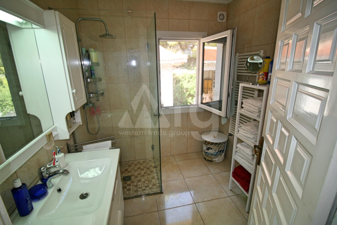 5 bedroom Villa in Alfaz del Pi - SLE52164 - 25