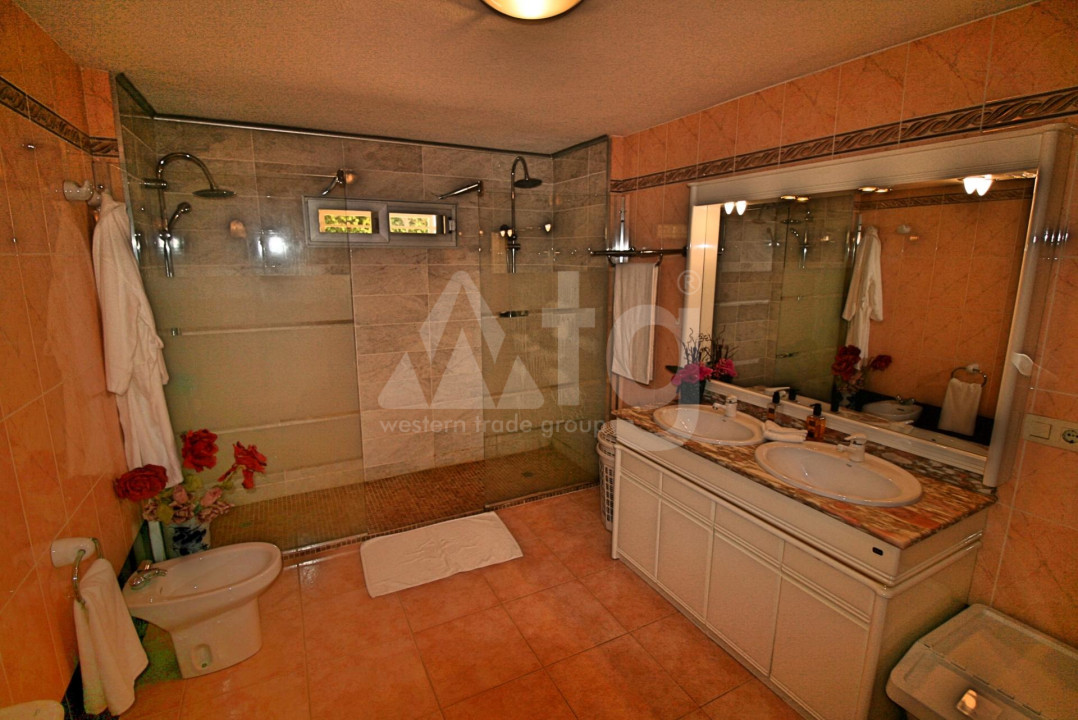 5 bedroom Villa in Alfaz del Pi - SLE52164 - 27