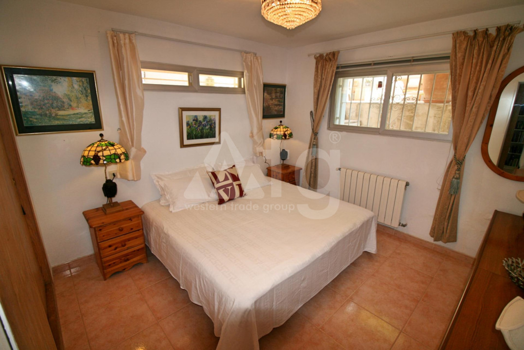 5 bedroom Villa in Alfaz del Pi - SLE52164 - 22