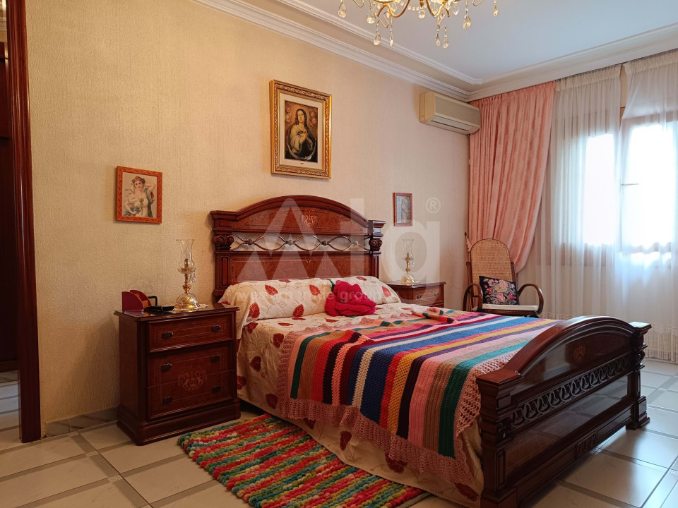 5 bedroom Villa in Almoradí - RST52995 - 17