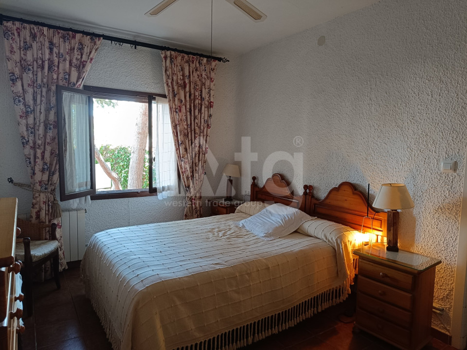 5 bedroom Villa in Cabo Roig - RST53007 - 23