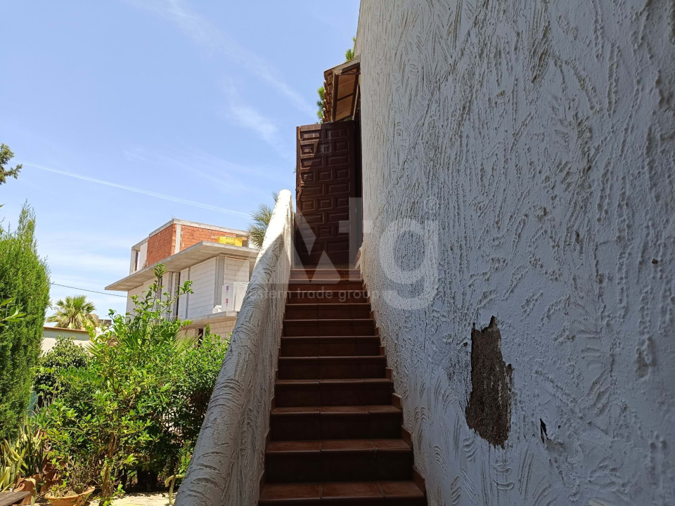 5 bedroom Villa in Cabo Roig - RST53007 - 35