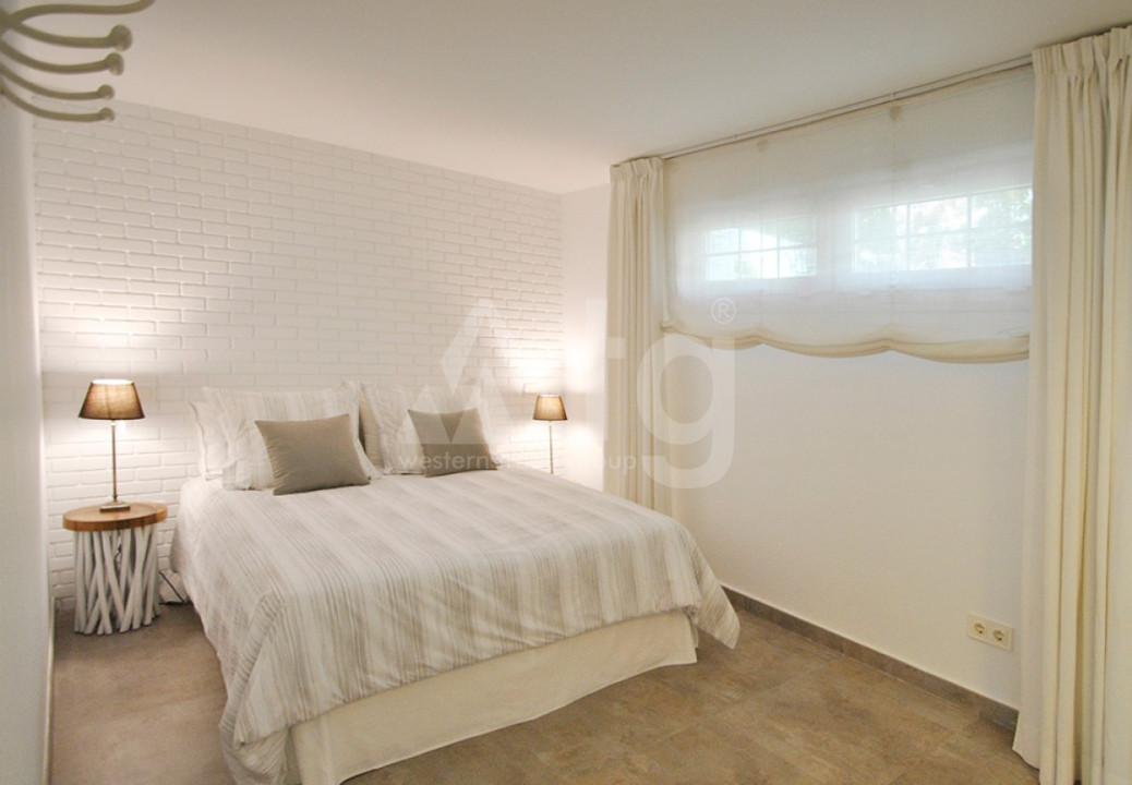 5 bedroom Villa in La Marina - AT54964 - 20