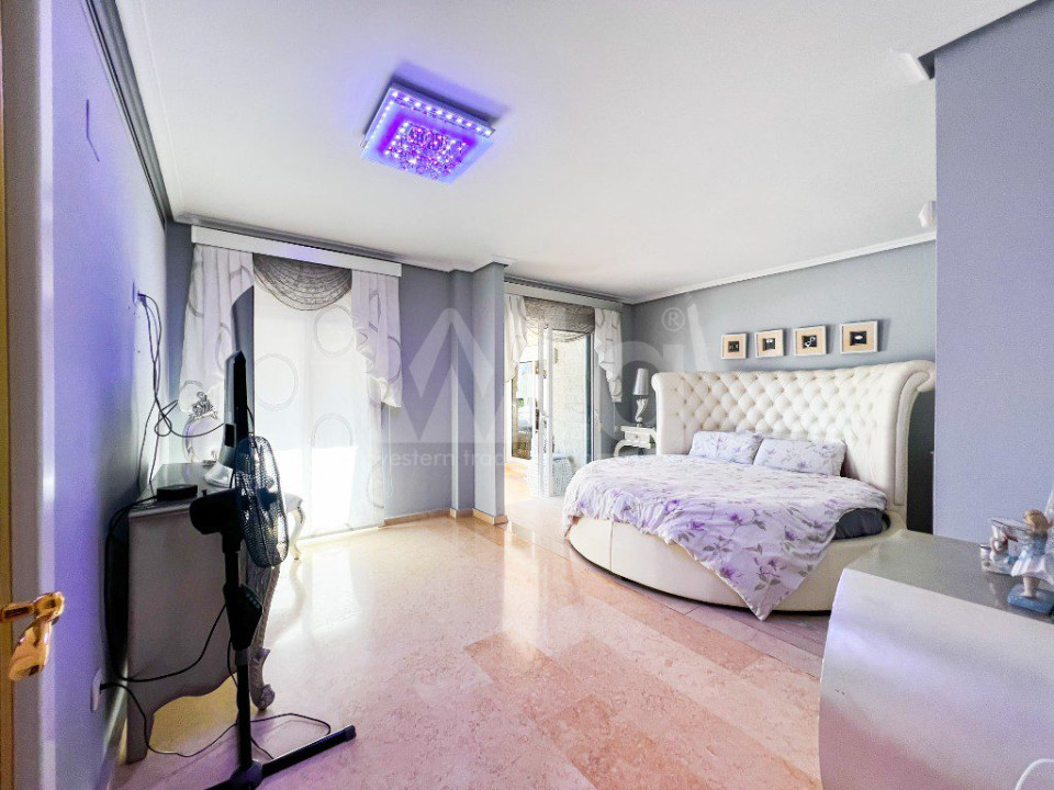 5 bedroom Villa in La Mata - CBH55827 - 18