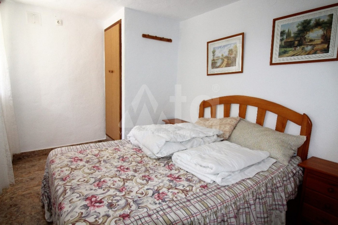 5 bedroom Villa in Los Balcones - RH59002 - 20
