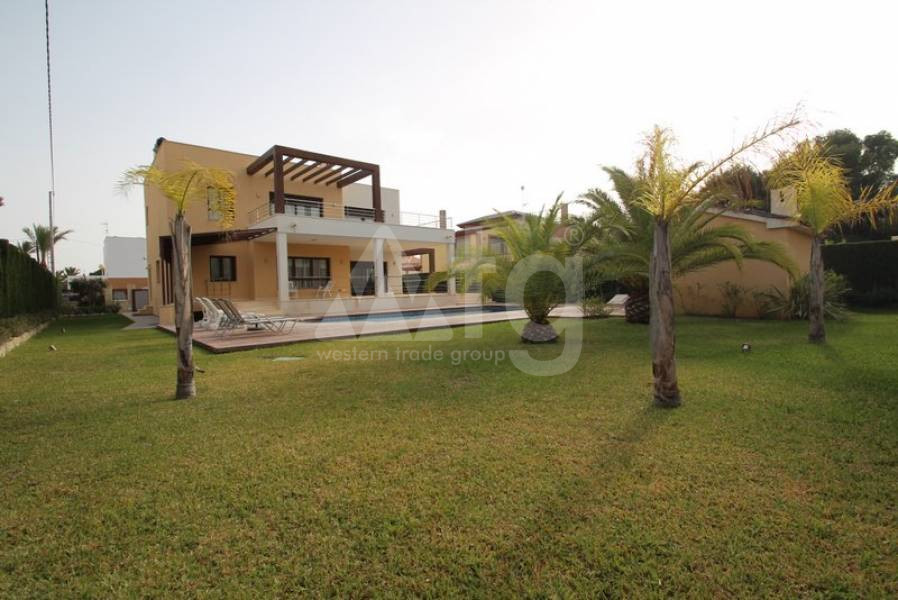 5 bedroom Villa in Orihuela Costa - CRR41160 - 41