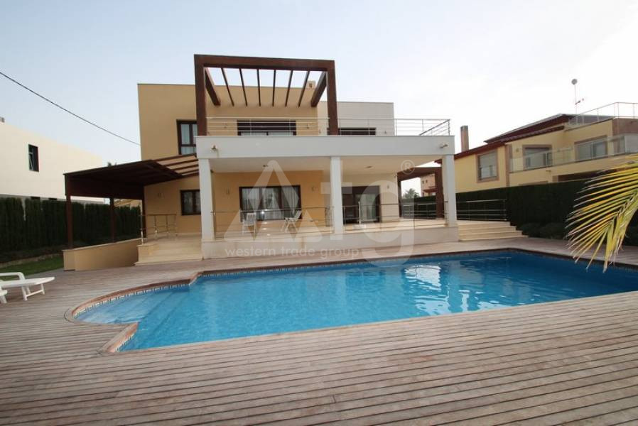 5 bedroom Villa in Orihuela Costa - CRR41160 - 2