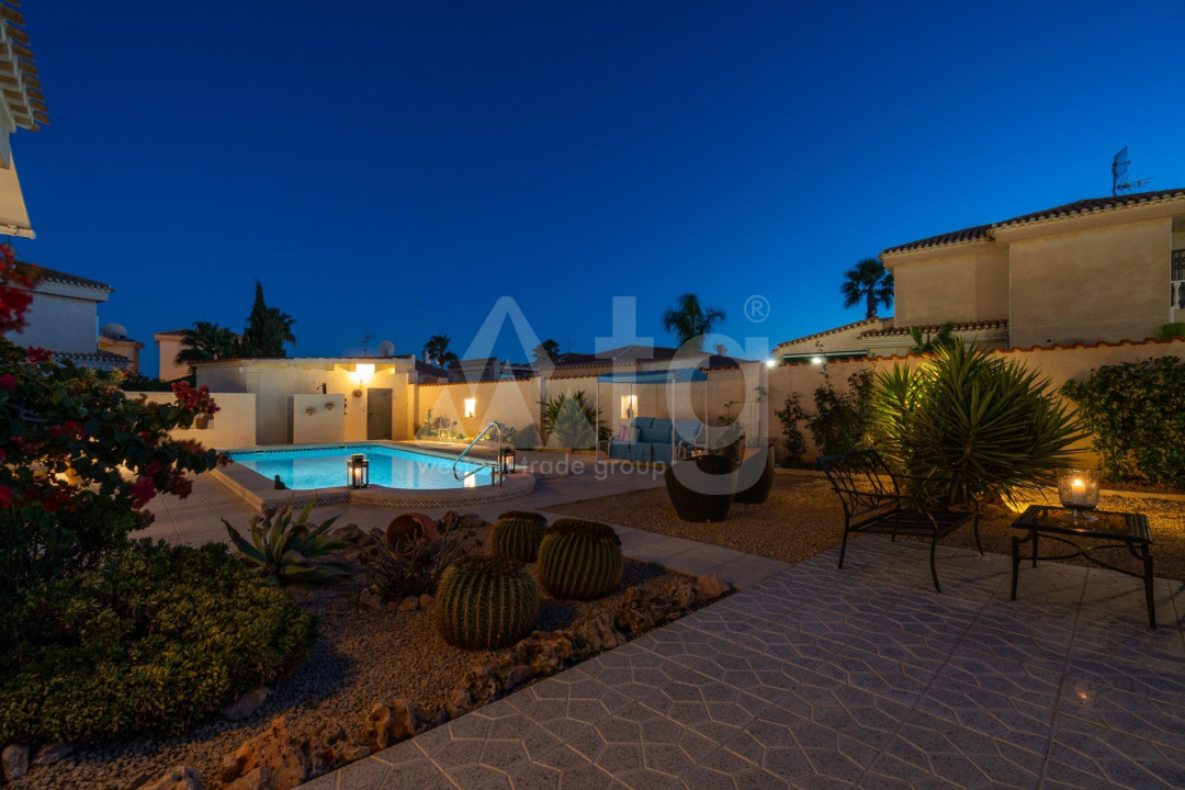 5 bedroom Villa in Playa Flamenca - RPF44948 - 38