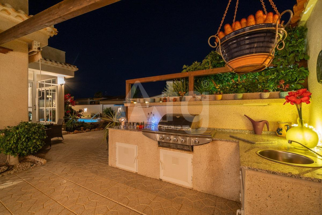 5 bedroom Villa in Playa Flamenca - RPF44948 - 25