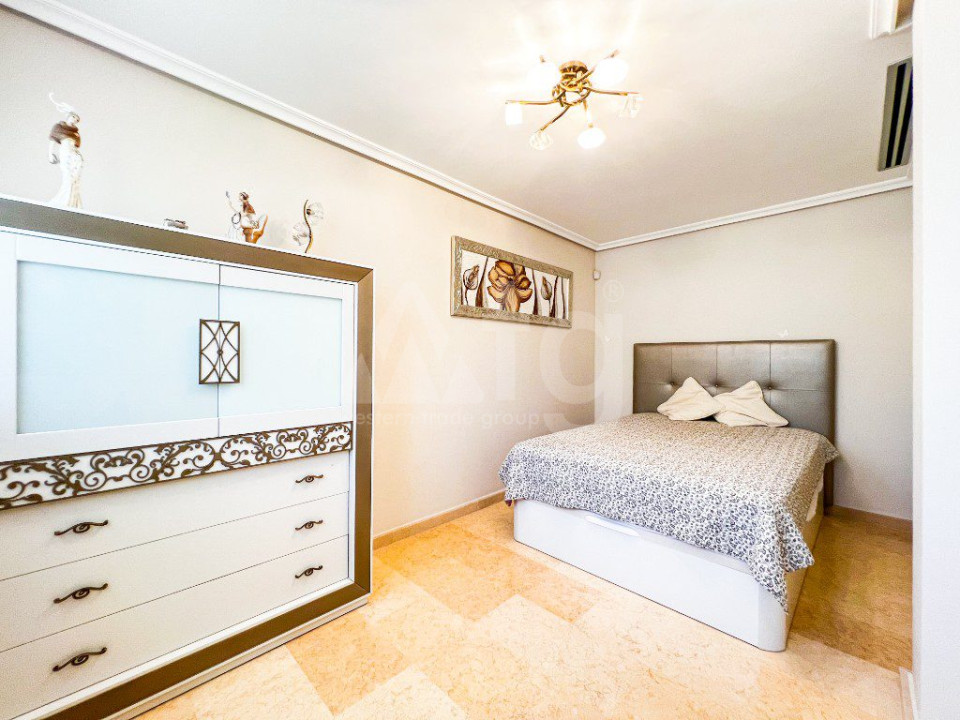 5 Schlafzimmer Villa in La Mata - CBH55827 - 21