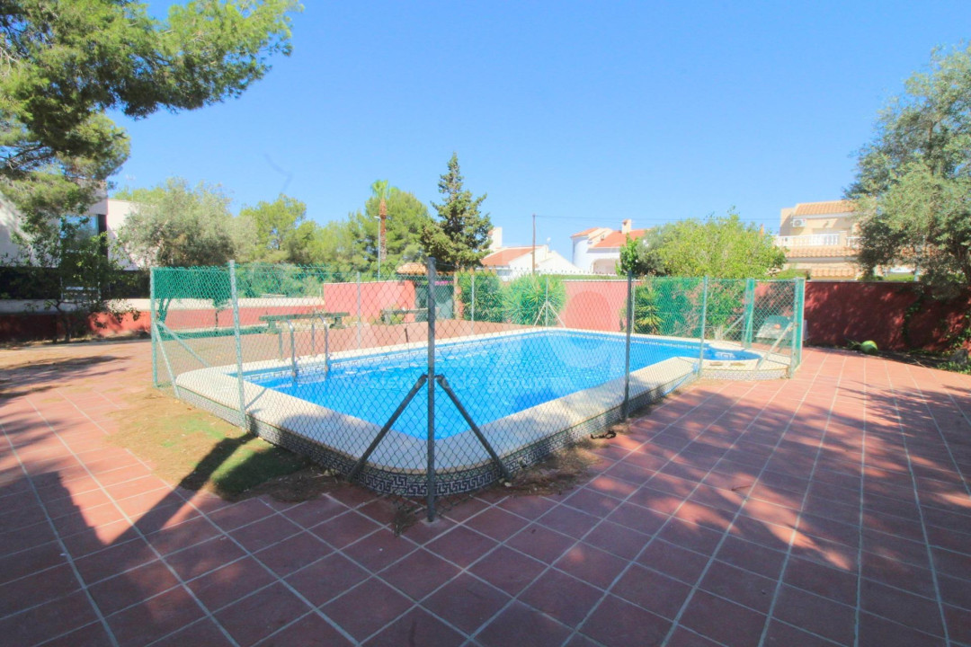 5 Schlafzimmer Villa in San Miguel de Salinas - ALM60338 - 7