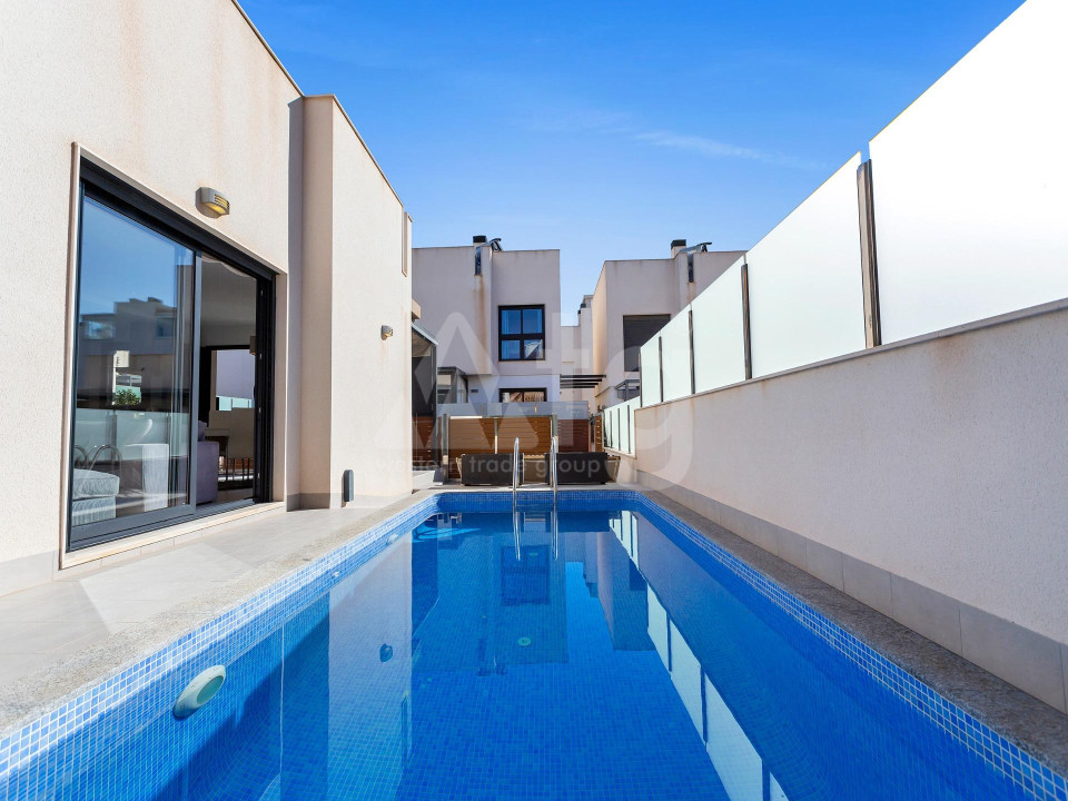 5 Schlafzimmer Villa in Torrevieja - GVS46979 - 3