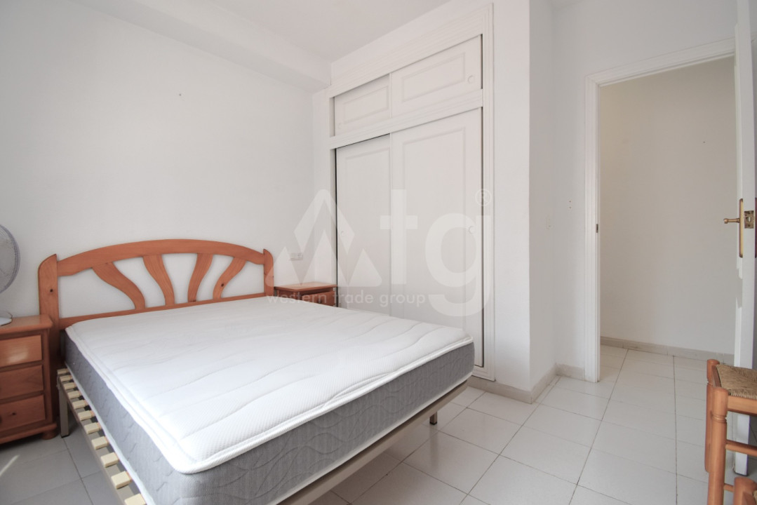 6 bedroom Apartment in Torrevieja - VRE56767 - 14