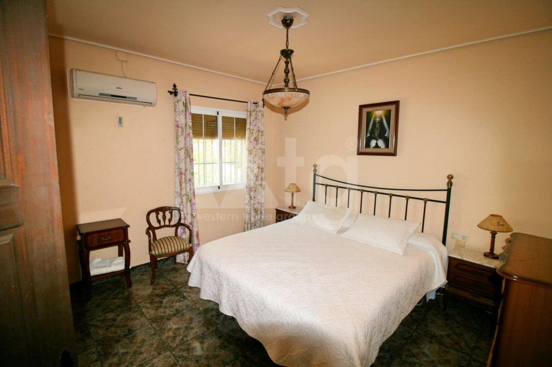 6 bedroom Villa in Altea - SLE52160 - 9