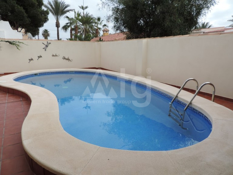 6 bedroom Villa in Cabo Roig - VRE29805 - 2