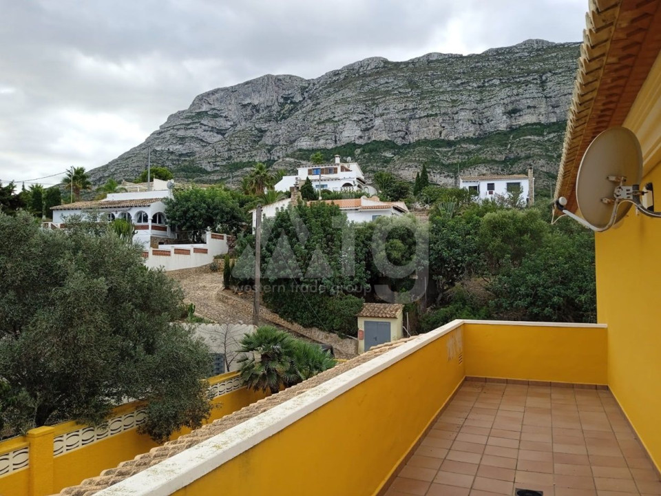 6 bedroom Villa in Denia - EGH56458 - 23