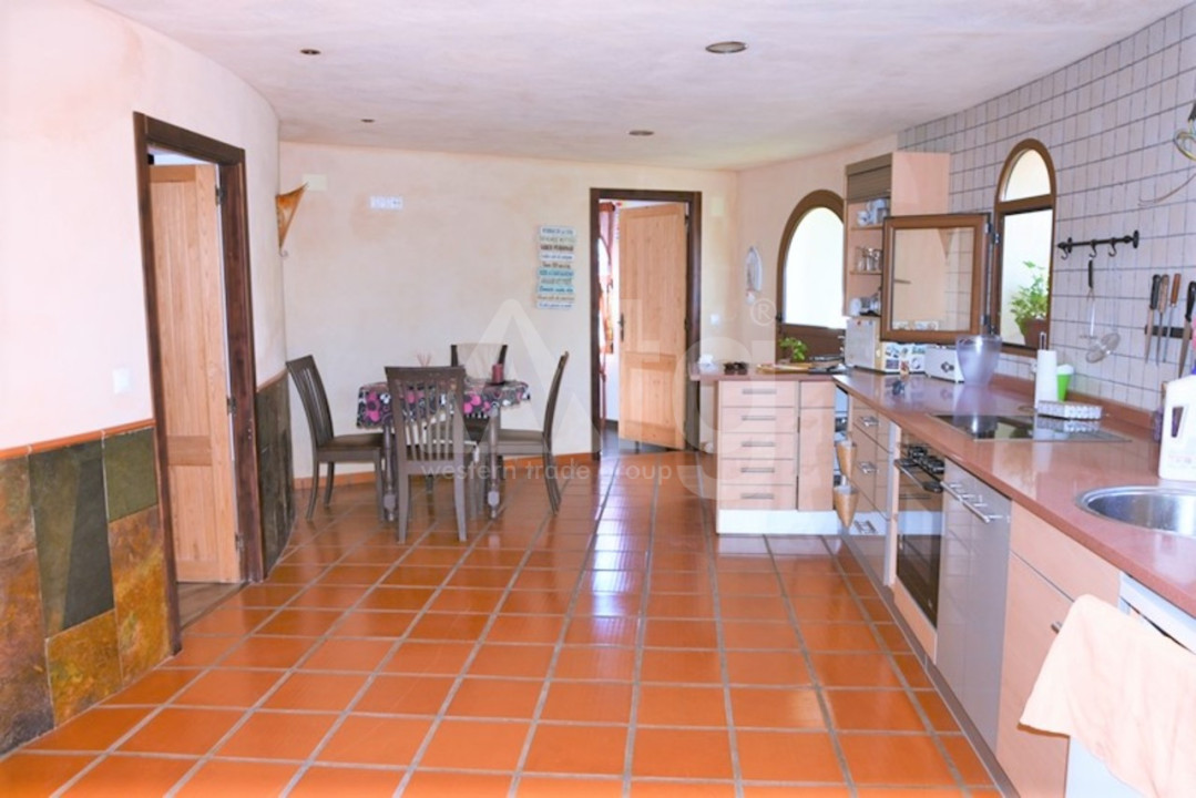 6 bedroom Villa in La Nucia - CAA32345 - 9