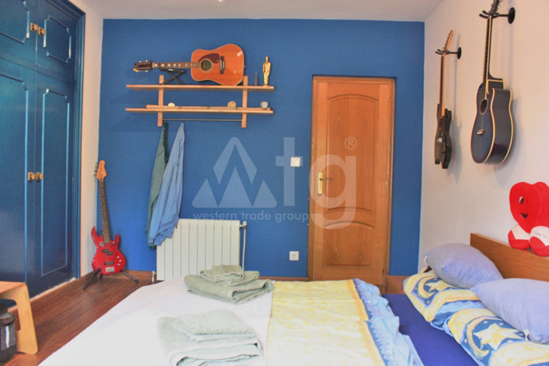 6 bedroom Villa in La Nucia - CAA32345 - 15