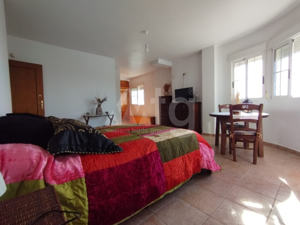 6 Schlafzimmer Villa in Torrevieja - MRQ59096 - 5