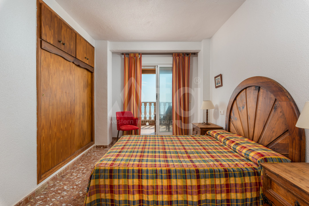 7 bedroom Villa in Guardamar del Segura - CBB30254 - 16