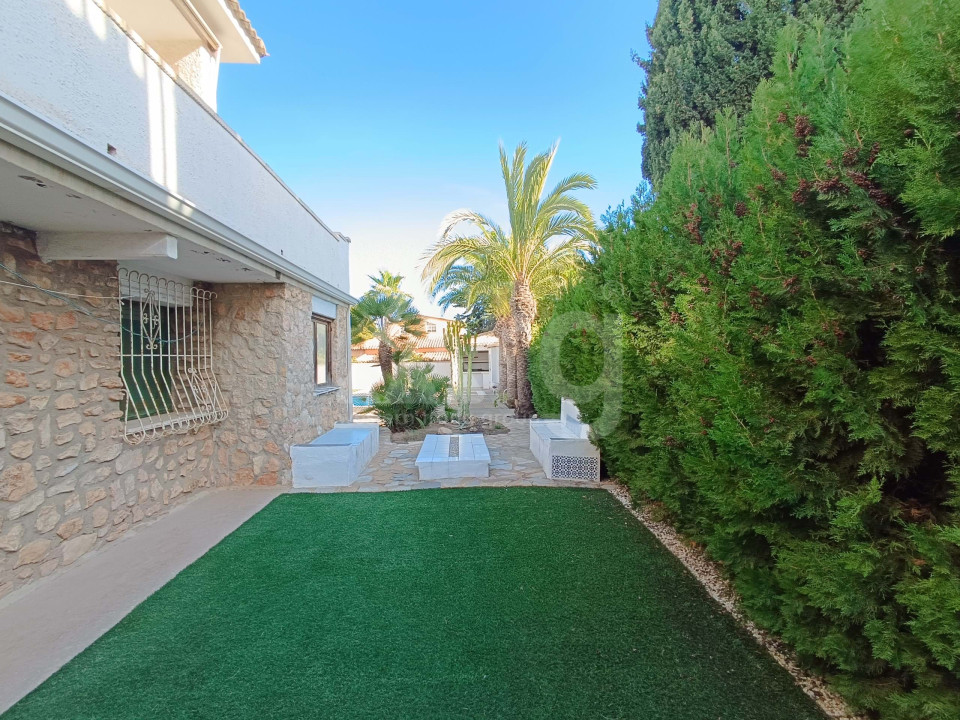 7 bedroom Villa in La Zenia - RST53081 - 49