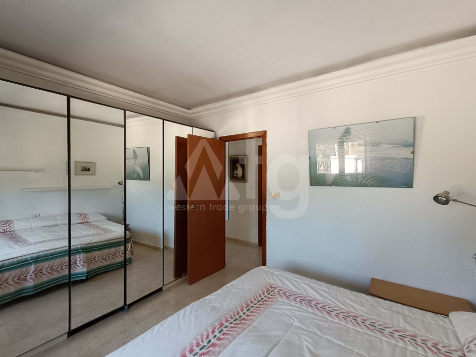 7 Schlafzimmer Villa in La Zenia - RST53081 - 23