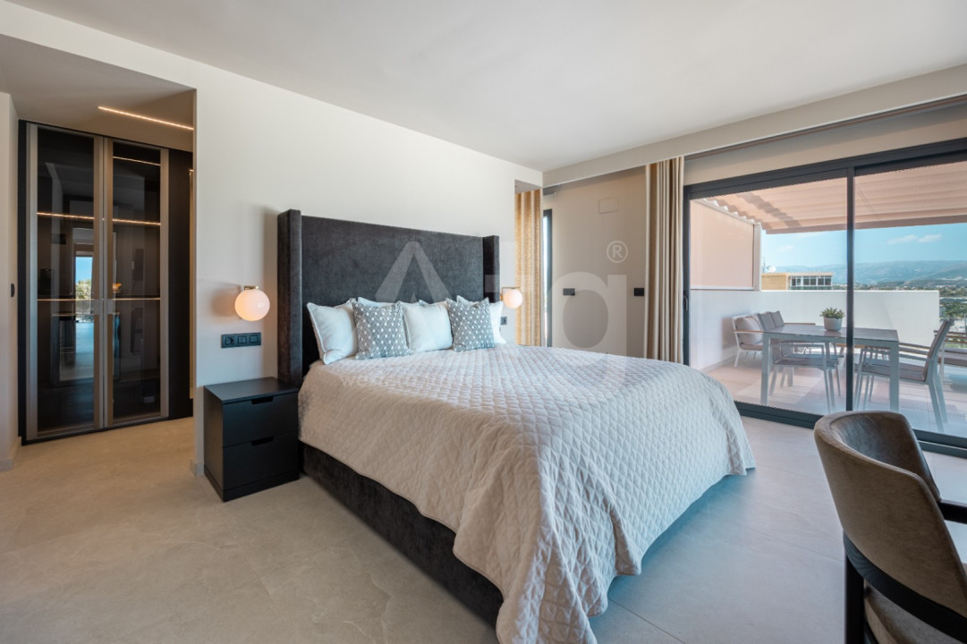 8 bedroom Villa in Albir - CGN54925 - 12