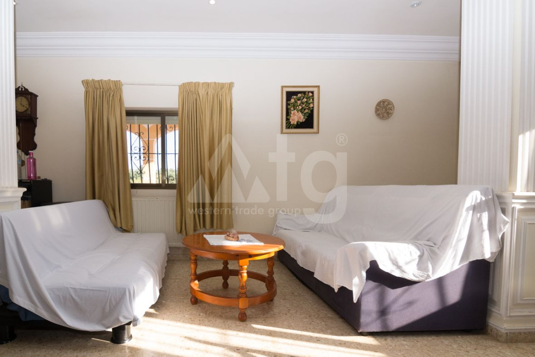 8 bedroom Villa in Denia - EGH56459 - 8